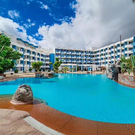 Holidays 304 Apartman *